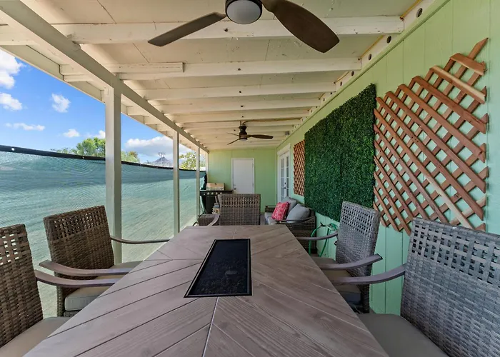 Stunning Luxurious 4br Haven Perfect For Families Holiday home Phoenix