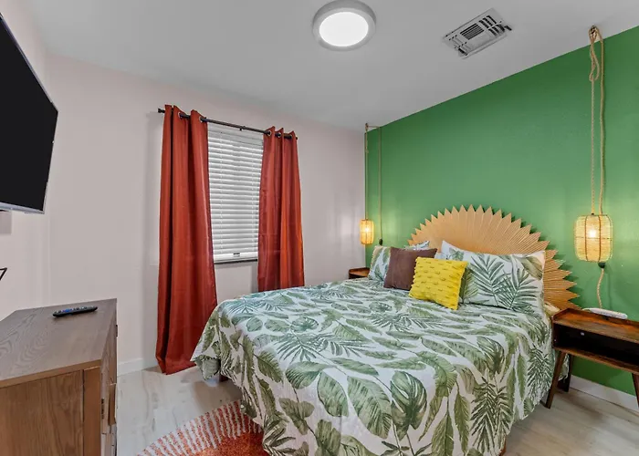 Holiday home Stunning Luxurious 4br Haven Perfect For Families Phoenix
