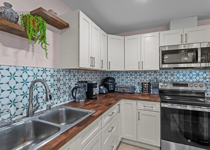 Stunning Luxurious 4br Haven Perfect For Families Phoenix