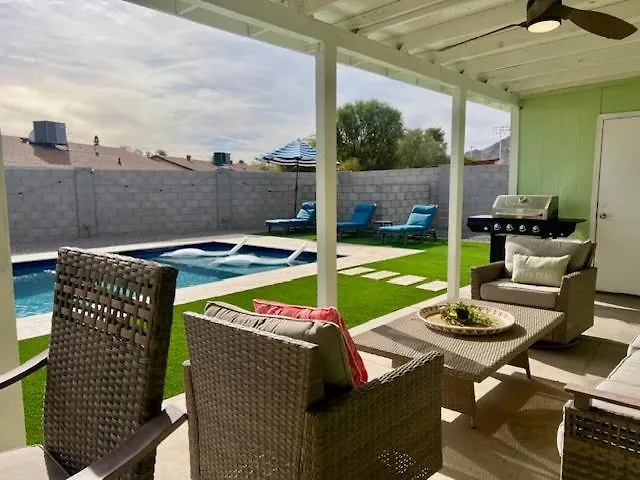 Stunning Luxurious 4br Haven Perfect For Families